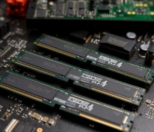 Оперативная память DDR4: как выбрать и зачем покупать в 2026 году